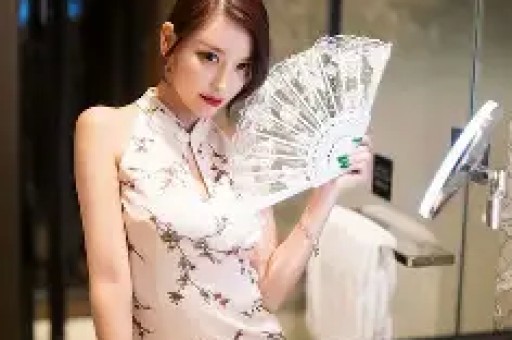 Lisa被曝出新瓜惨遭LV三公子虐弃后疯魔拉同伴下水当上位筹码