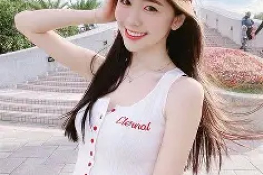 Kick网红女主播怒怼日本餐厅店员男友一句脏话把自己送走了